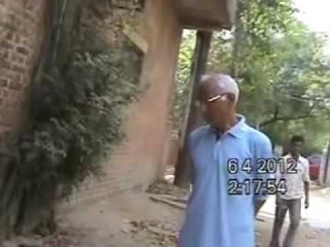 Video thumbnail: Dr P L Rao who is showing his views about Shyam Sadhu who was helping this Injured Donkey